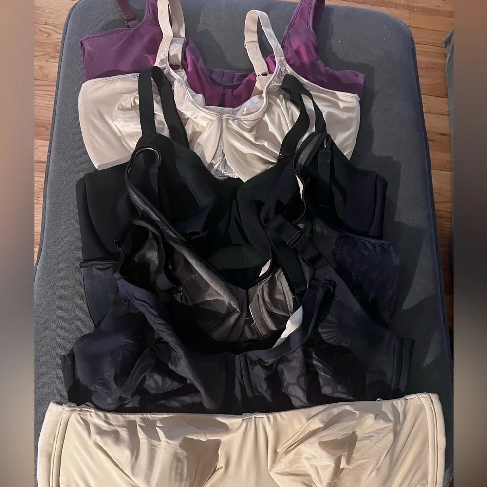 6 Bras Size 40DD - Picture 1 of 7